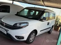 Usata Fiat Doblò Easy 105 CV (77 kW) 2020 Bianco Monovolume