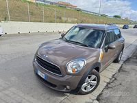 Second-hand Mini Cooper D Countryman 90 CP (66 kW) 2015 Maro SUV