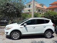 Usata Ford Kuga 140 CV (102 kW) 2011 Bianco SUV