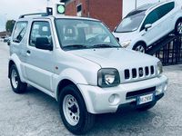 Usata Suzuki Jimny 82 CV (60 kW) 2002 Grigio SUV