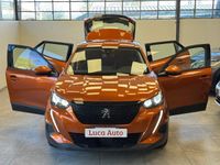 Usata Peugeot 2008 S 101 CV (74 kW) 2021 Arancione SUV