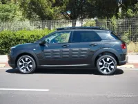 Usata Citroën C4 Shine 99 CV (72 kW) 2017 Nero SUV