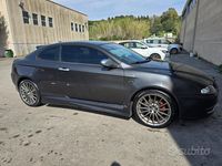 Usata Alfa Romeo GT Distinctive 150 CV (110 kW) 2005 Nero Coupé