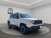 Usata Jeep Renegade Trailhawk 170 CV (125 kW) 2016 Bianco SUV