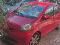 Usado Toyota Aygo 68 HP (50 kW) 2009 Vermelho Citadino
