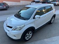 Usata Toyota Urban Cruiser 89 CV (65 kW) 2012 Bianco Station wagon