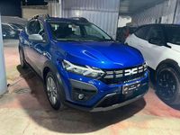Usata Dacia Sandero Expression 101 CV (74 kW) 2023 Blu/azzurro Berlina