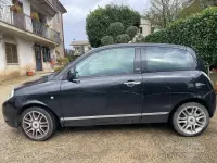 Usata Lancia Ypsilon 69 CV (50 kW) 2011 Nero Utilitaria
