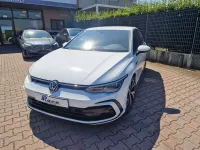 Usata VW Golf VIII R-line 150 CV (110 kW) 2023 Bianca Berlina