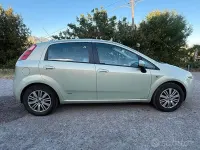 Usata Fiat Grande Punto 75 CV (55 kW) 2006 Giallo Utilitaria