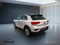 Usata VW T-Roc Style 110 CV (80 kW) 2020 Bianco SUV