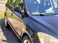 Usata Kia Ceed 90 CV (66 kW) 2009 Nero Utilitaria