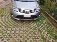 Usata Toyota Avensis T2 124 CV (91 kW) 2014 Grigio Berlina