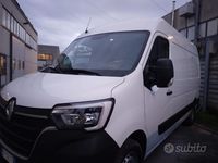 Usata Renault Master 135 CV (99 kW) 2023 Bianco Monovolume