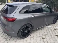 Gebraucht Mercedes B200 Advanced Plus 150 PS (110 kW) 2024 Grau Van / Kleinbus