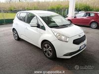 Usata Kia Venga 90 CV (66 kW) 2018 Bianco Utilitaria
