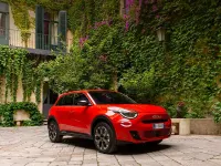 Nuova Fiat 600 Icon 101 CV (74 kW) 2026 Argento SUV