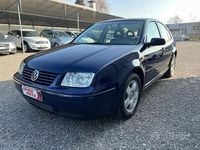 Usata VW Bora Trendline 105 CV (77 kW) 2001 Blu Berlina
