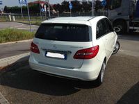 Usata Mercedes B200 Premium 156 CV (114 kW) 2014 Bianco Utilitaria