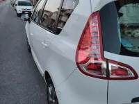 Usata Renault Scénic III 110 CV (80 kW) 2011 Bianco Monovolume