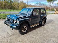 Usata Mitsubishi Pajero 125 CV (91 kW) 1998 Verde SUV