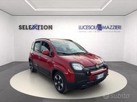 Usata Fiat Panda Cross Cross 69 CV (50 kW) 2025 Rosso Utilitaria