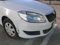Usata Skoda Roomster Active 69 CV (50 kW) 2011 Bianco Monovolume