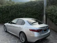 Usata Alfa Romeo Giulia Super 150 CV (110 kW) 2017 Grigio Berlina