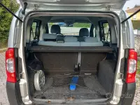 Usata Peugeot Bipper Outdoor 75 CV (55 kW) 2012 Grigio Monovolume