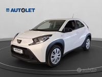 Usata Toyota Aygo X Active 72 CV (52 kW) 2022 Bianco SUV