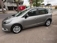 Usata Renault Scenic E-Tech XMOD 110 CV (80 kW) 2015 Marrone Monovolume