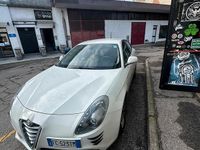 Usata Alfa Romeo Giulietta Distinctive 120 CV (88 kW) 2016 Bianco Berlina