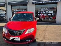 Usata Lancia Ypsilon Gold 69 CV (50 kW) 2017 Rosso Utilitaria
