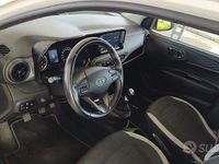 Usata Hyundai i10 69 CV (50 kW) 2023 Bianco Utilitaria