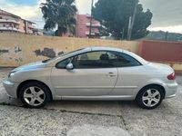Usata Peugeot 307 CC 109 CV (80 kW) 2004 Grigio Cabrio
