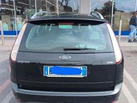 Usata Ford Focus Trend 109 CV (80 kW) 2010 Nero Station wagon