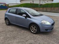 Usata Fiat Grande Punto 77 CV (56 kW) 2005 Blu Utilitaria