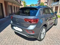 Usata VW T-Roc Edition 110 CV (80 kW) 2024 Grigio SUV