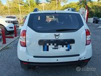 Usata Dacia Duster 110 CV (80 kW) 2017 Bianco Station wagon