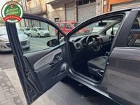 Usata Toyota Yaris Lounge 69 CV (50 kW) 2015 Grigio scuro Utilitaria