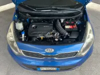 Usata Kia Rio EX 75 CV (55 kW) 2012 Blu Berlina