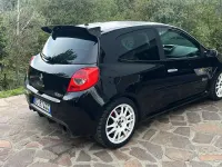 Usata Renault Clio 200 CV (147 kW) 2009 Nero