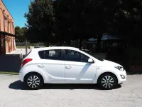 Usata Hyundai i20 75 CV (55 kW) 2014 Bianco Utilitaria
