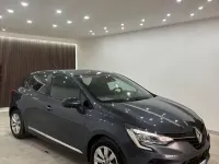 Usata Renault Clio V Zen 86 CV (63 kW) 2020 Grigio Berlina