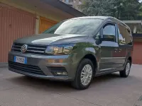 Usata VW Caddy 102 CV (75 kW) 2018 Grigio Monovolume
