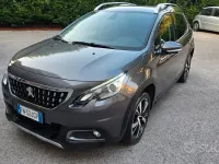 Usata Peugeot 2008 S 99 CV (72 kW) 2018 Grigio SUV