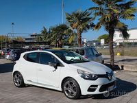 Second-hand Renault Clio IV 120 CP (88 kW) 2015 Alb Berlinǎ