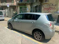 Usata Toyota Verso Active 132 CV (97 kW) 2012 Argento Monovolume