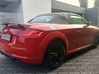Usata Audi TT Roadster Ambiente 179 CV (131 kW) 2017 Rosso Cabrio