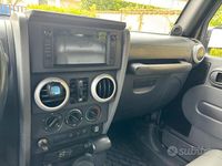 Usata Jeep Wrangler Unlimited Sahara 177 CV (130 kW) 2010 Nero SUV